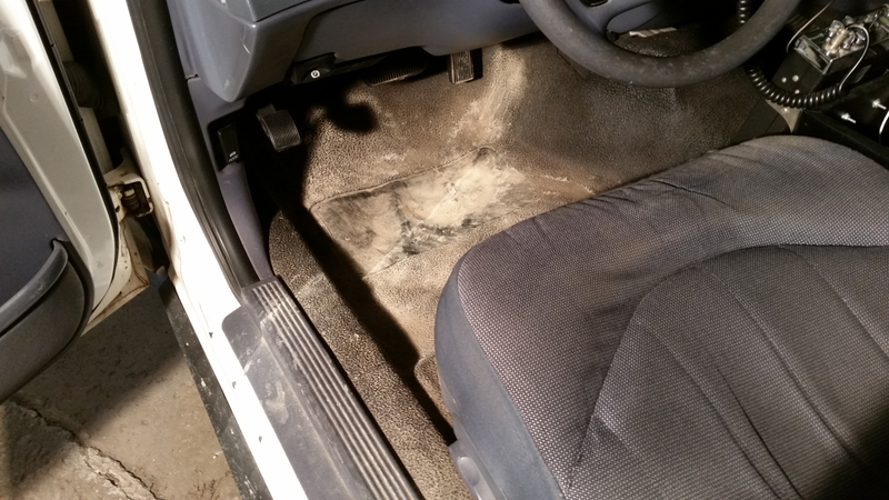 I once fully detailed this car inside and out - that was a couple years ago and the last time I cleaned inside. Somehow the door jambs/hinges seem to have stayed pretty clean.